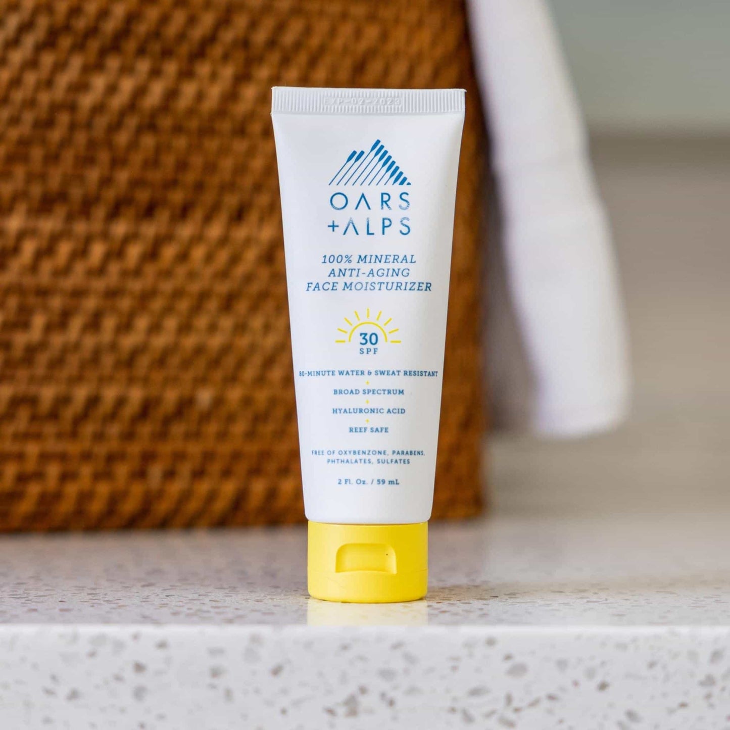 100% Mineral Anti-Aging Face Moisturizer with SPF 30 - Jetset Essentials