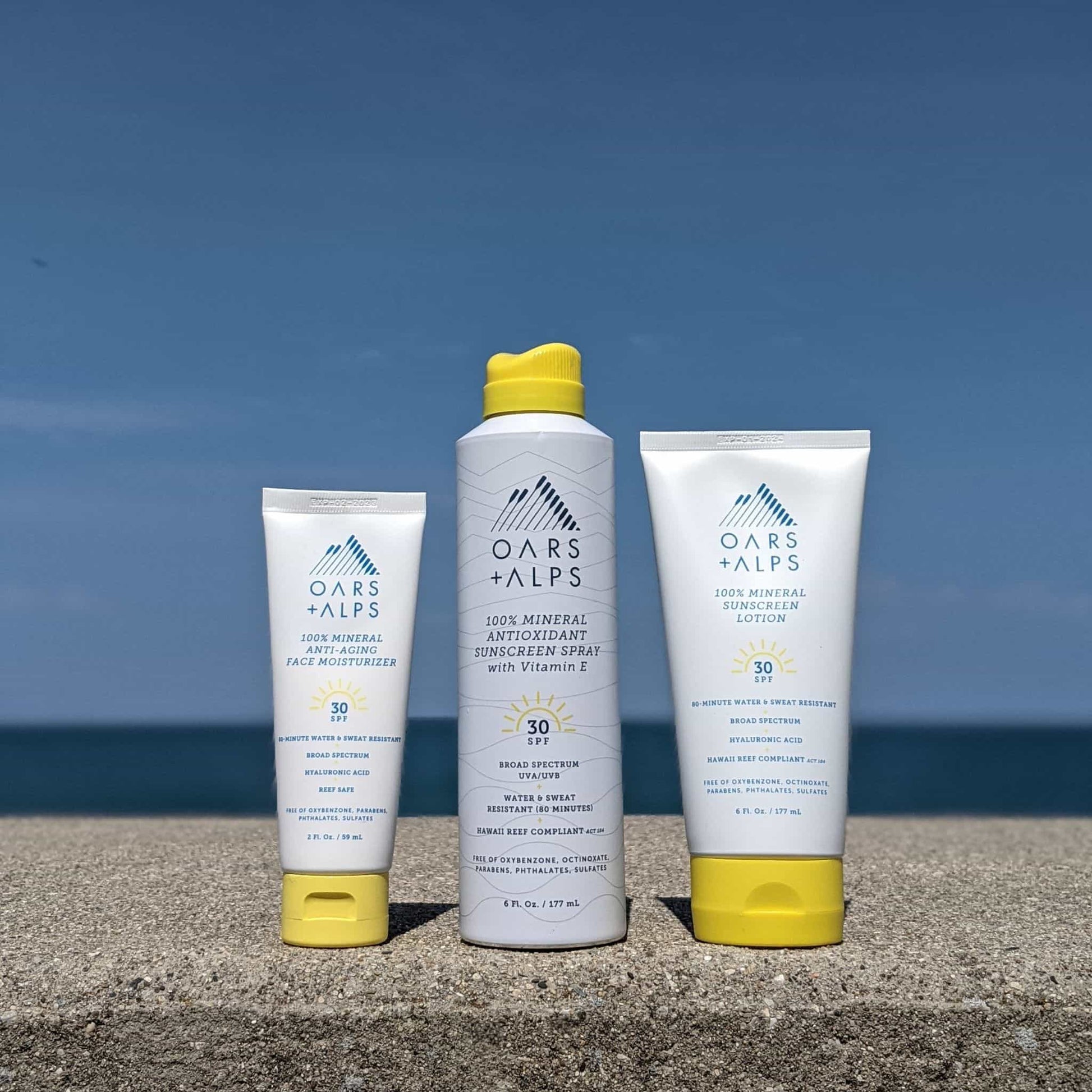 100% Mineral Antioxidant Sunscreen Spray with SPF 30 - Jetset Essentials