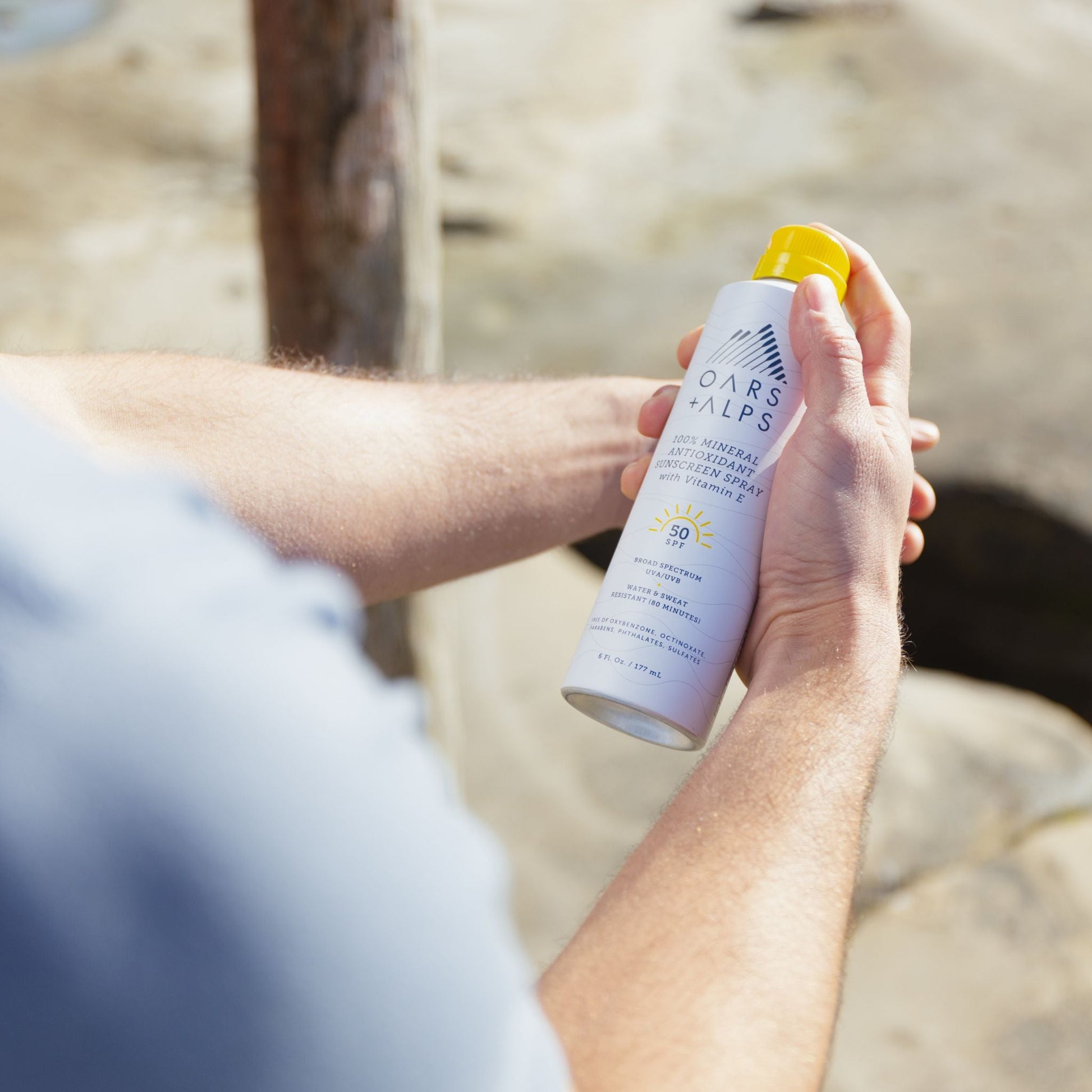 100% Mineral Antioxidant Sunscreen Spray with SPF 50 - Jetset Essentials