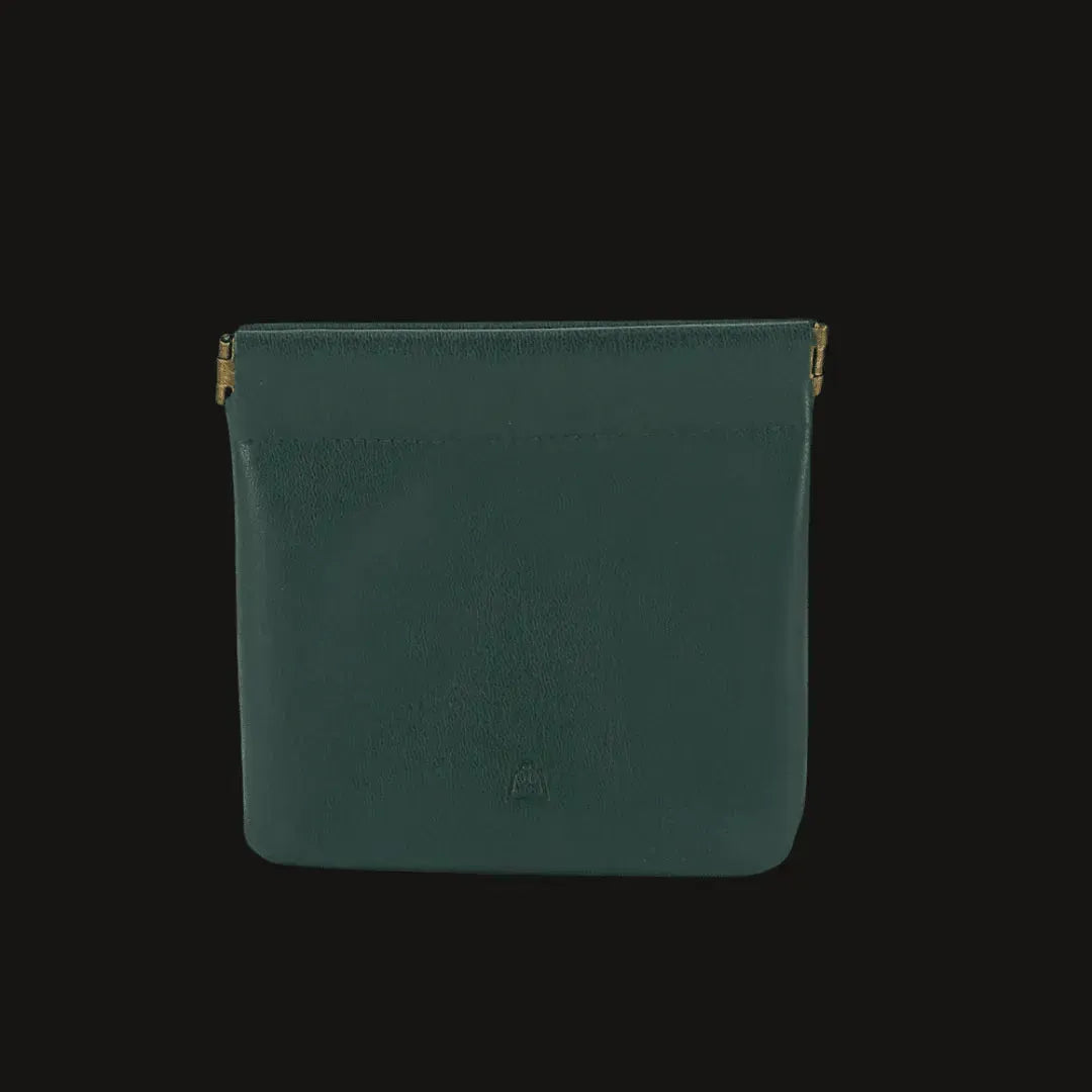 Essential Travel Pouch: Stylish and Secure Storage on the Go - Jetset Essentials