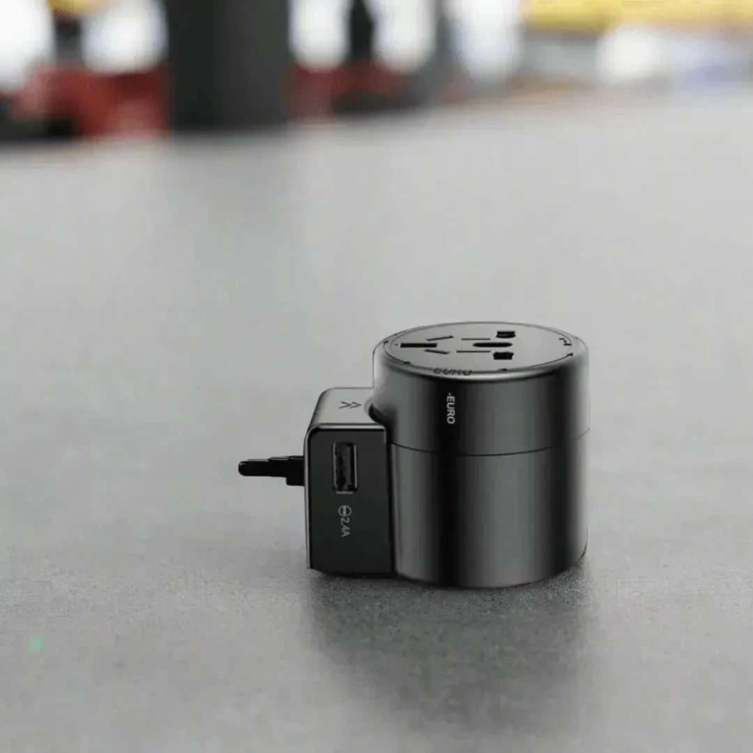 global-power-adapter-jetset-essentials-3 - Jetset Essentials